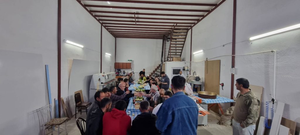 Fmç Mobilya Çiğköfte partisi 02